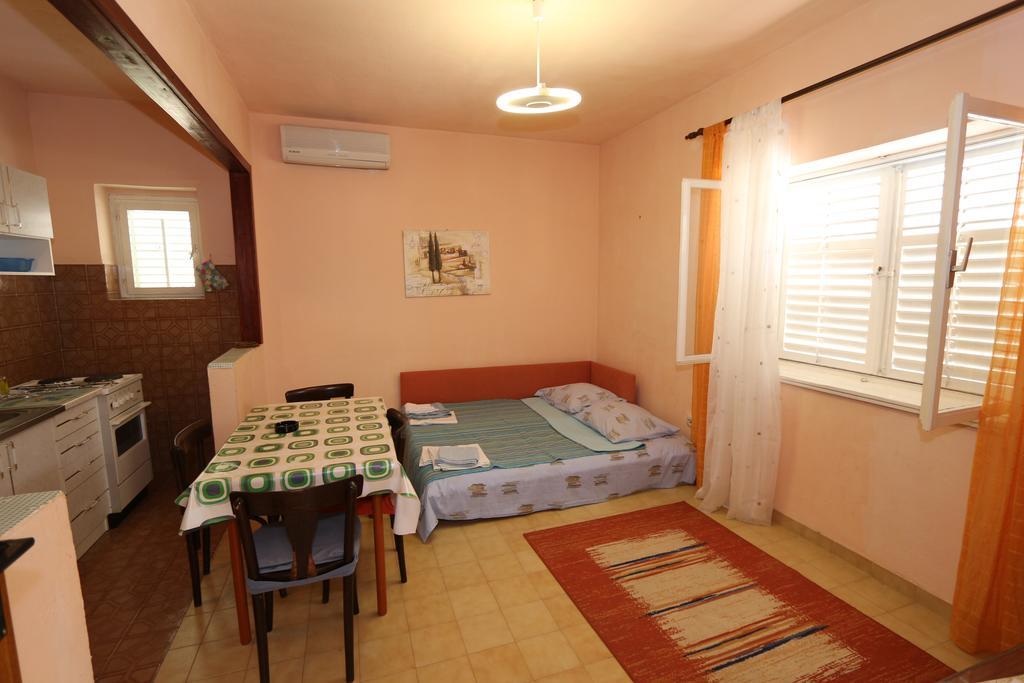 Apartments Antoneta Makarska Extérieur photo
