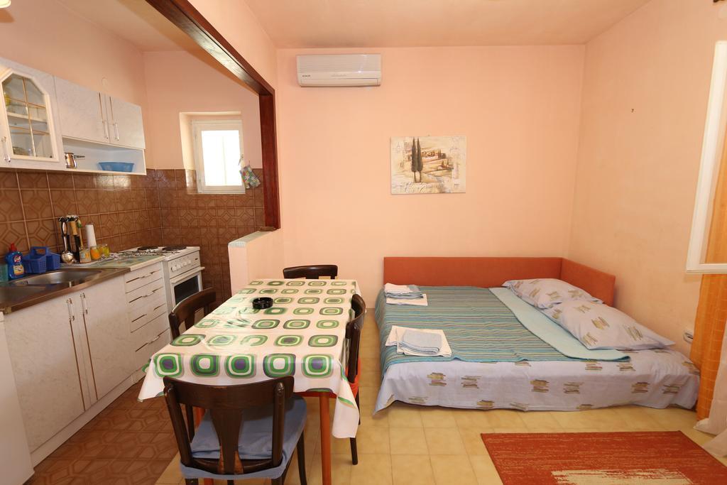 Apartments Antoneta Makarska Extérieur photo