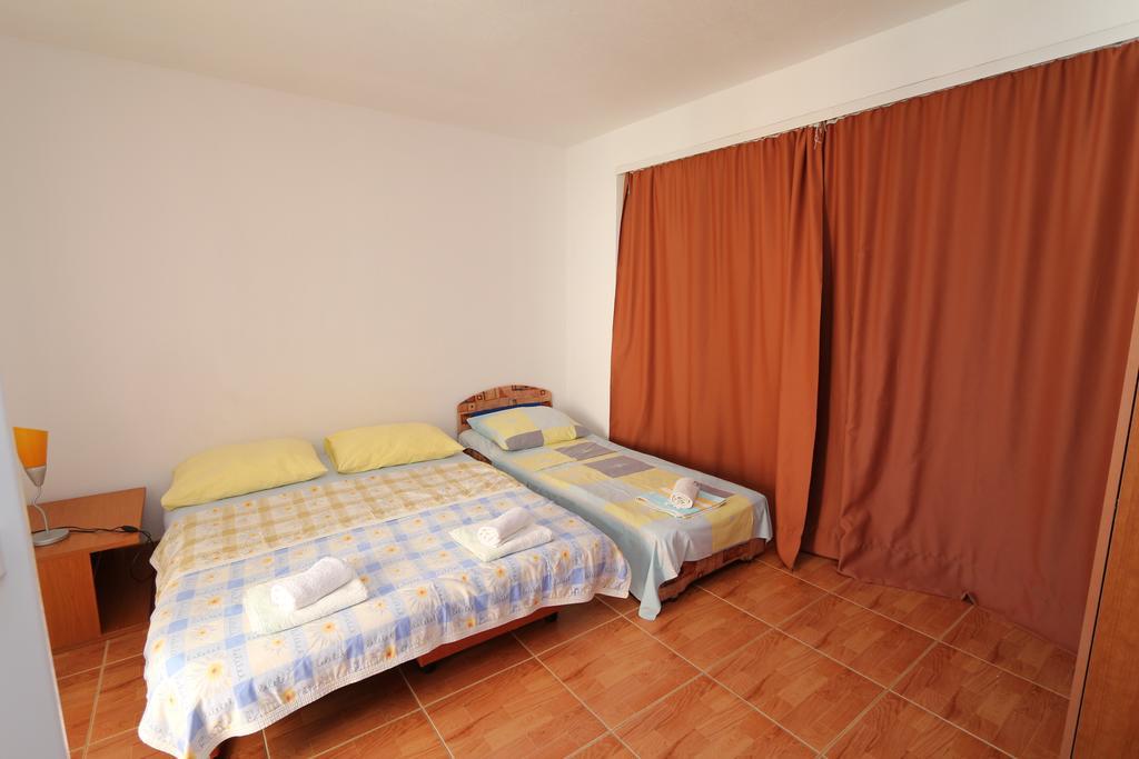 Apartments Antoneta Makarska Extérieur photo