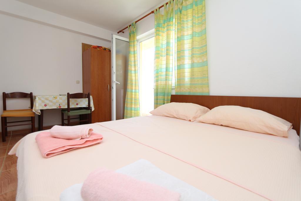 Apartments Antoneta Makarska Extérieur photo