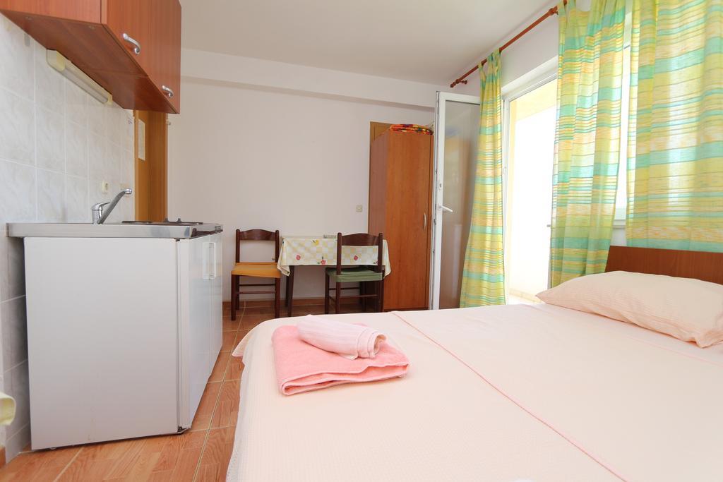 Apartments Antoneta Makarska Extérieur photo